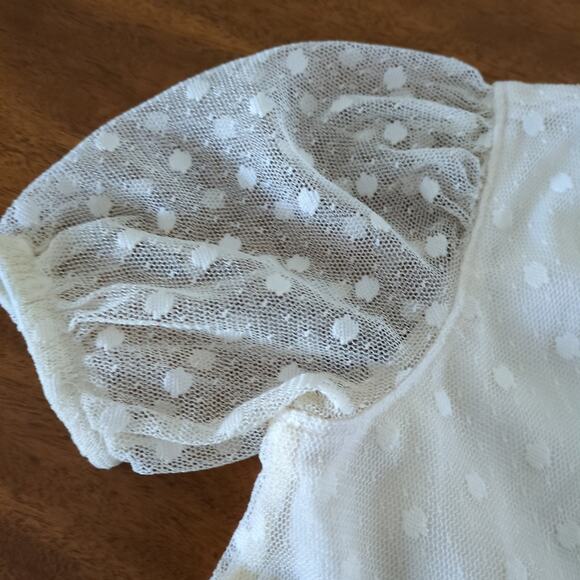 Girls short sleeve mesh lace cream color Dress size 5T GUC - Picture 8 of 8